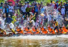 Đua thuyền truyền thống Lệ Thủy